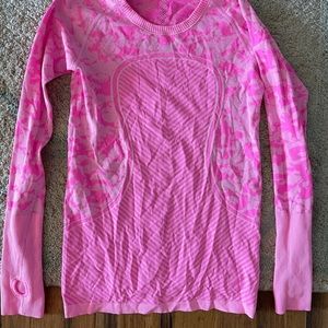 Lululemon Swiftly Tech Crew Long Sleeve Size 8